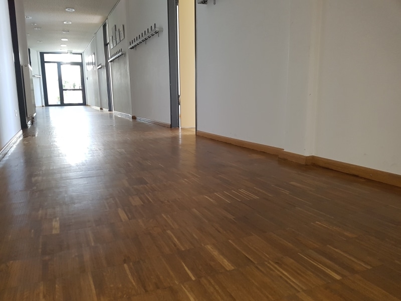20160815_133038 800 Abschleifen und versiegeln von Parkett